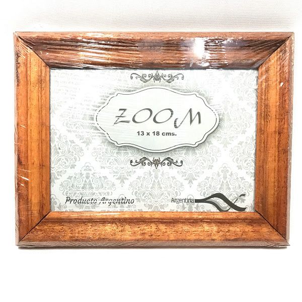 GM-003002 PORTARETRATO MADERA SIMPLE 13CM X 18CM