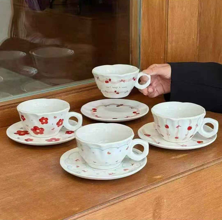 AA2045 TAZA CERAMICA CON PLATO FLORCITAS