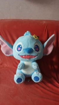 STICH CELESTE CON FLOR 40CM