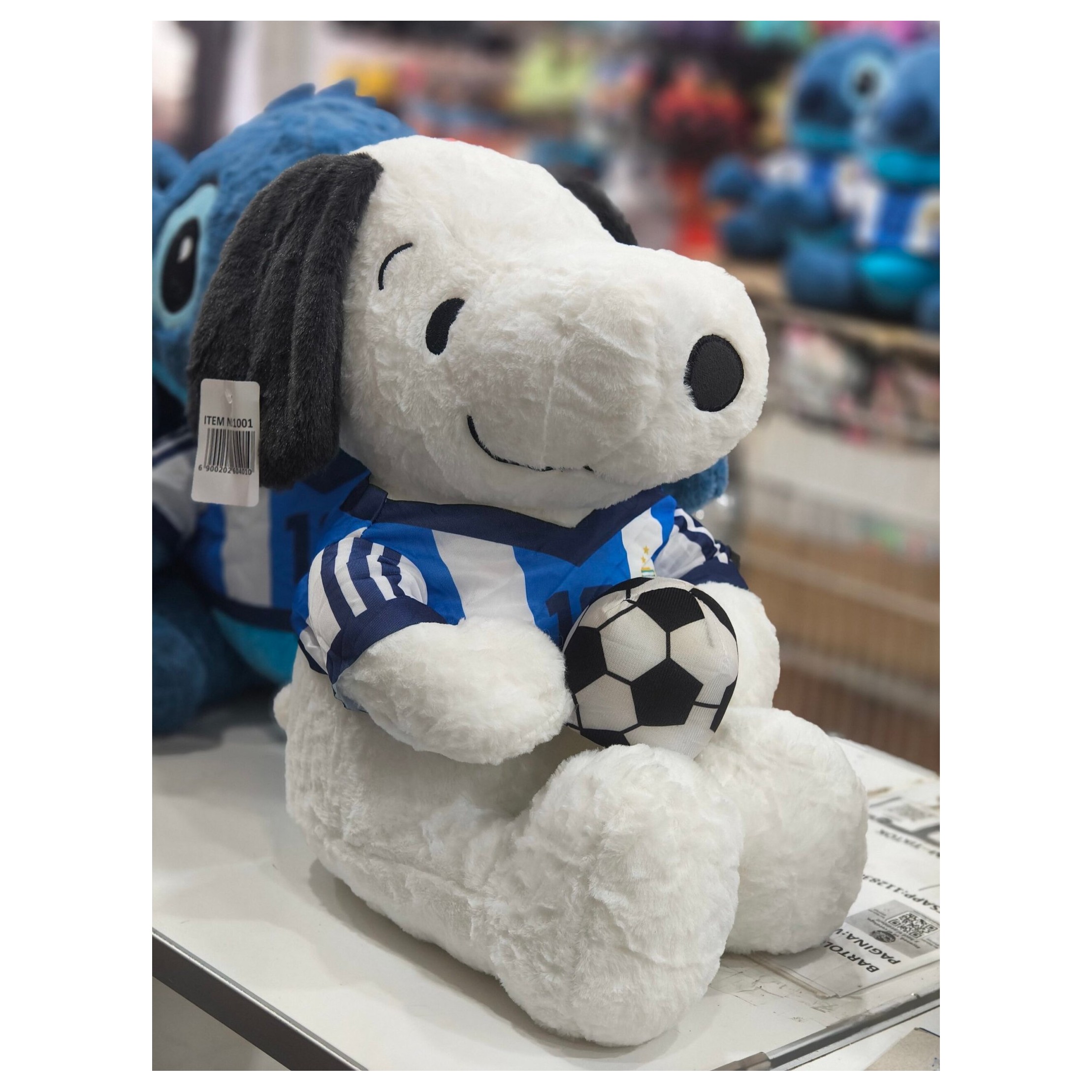 Snoopy con pelota 36cm