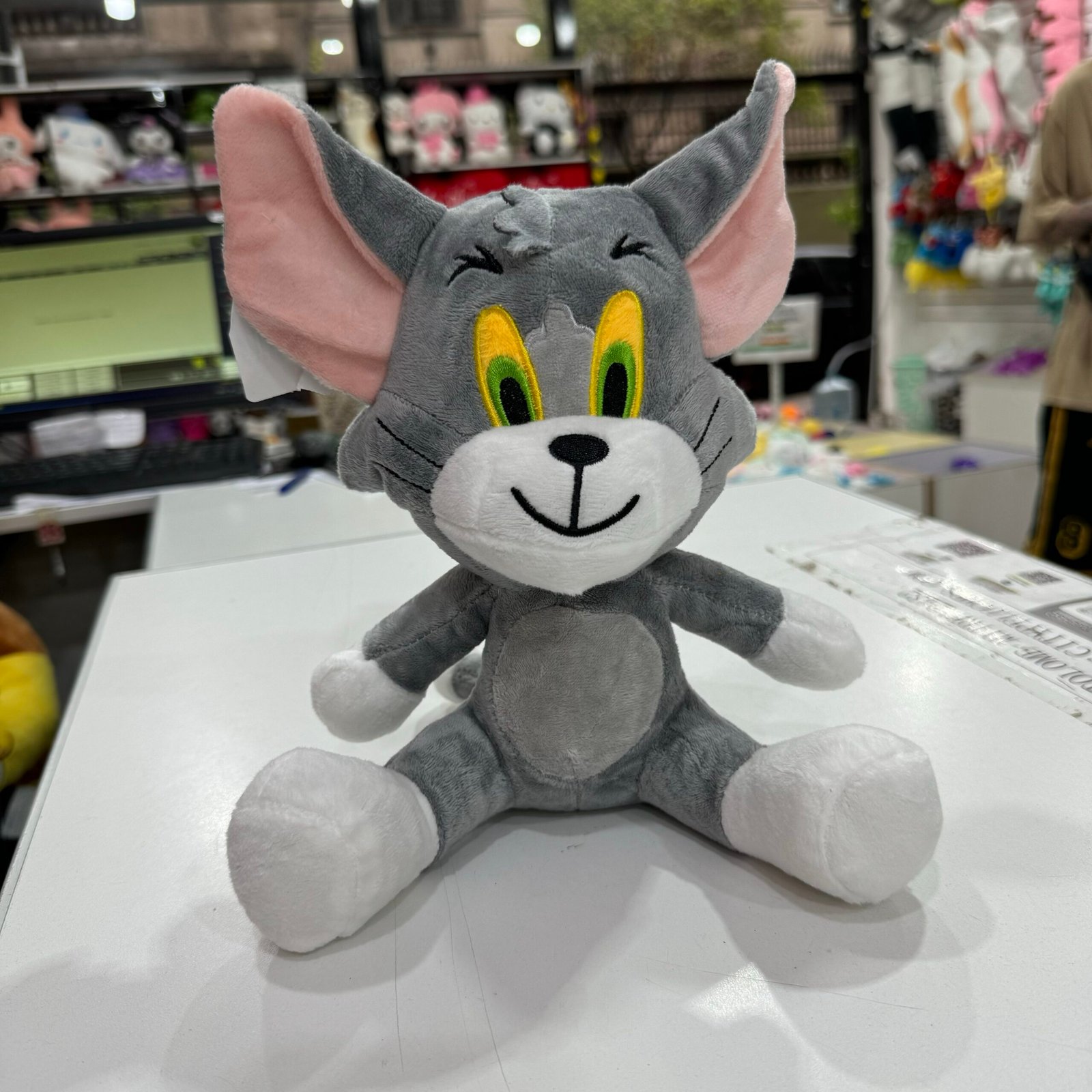 Tom 25cm