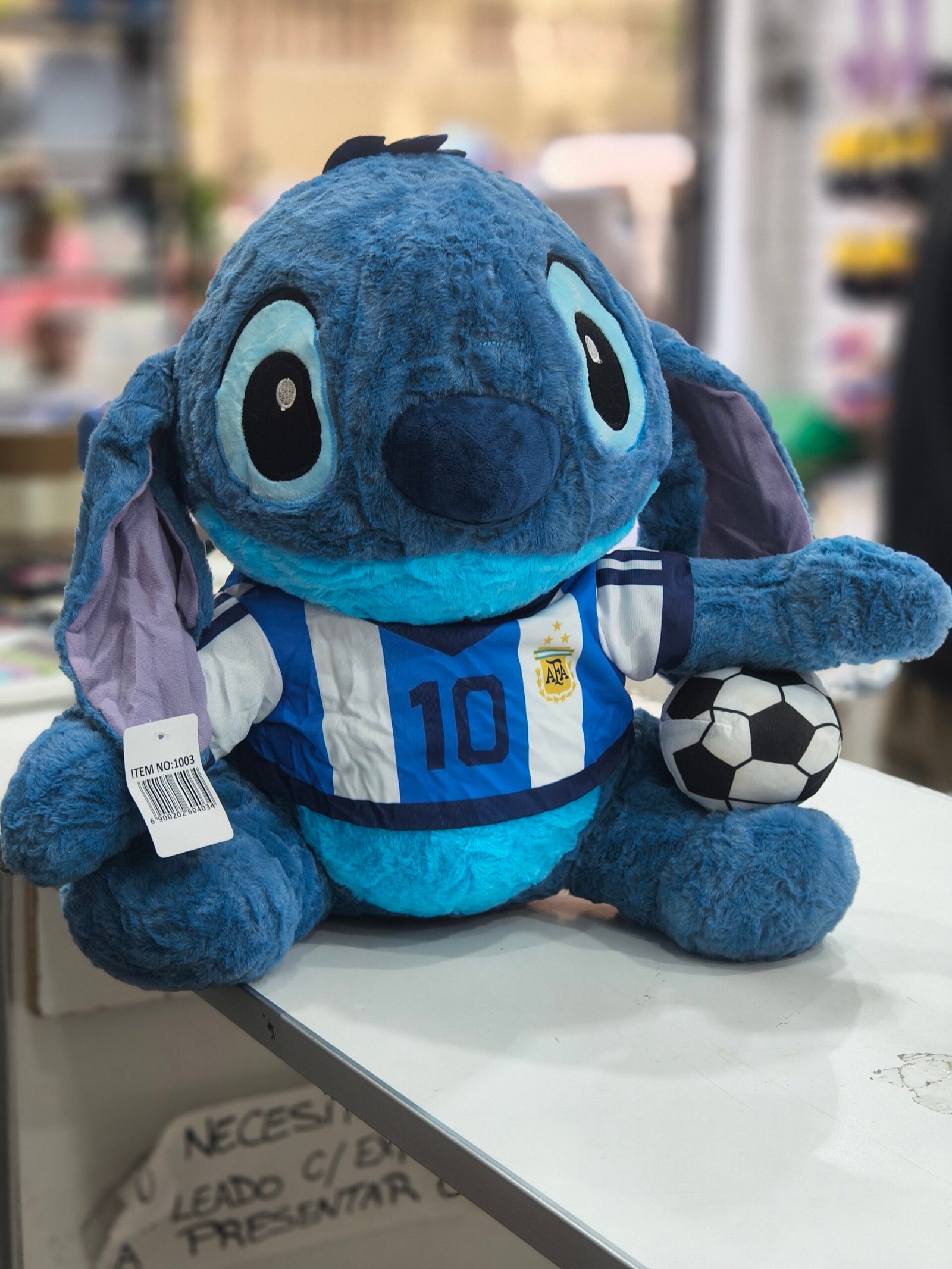 Stitch con pelota 40cm
