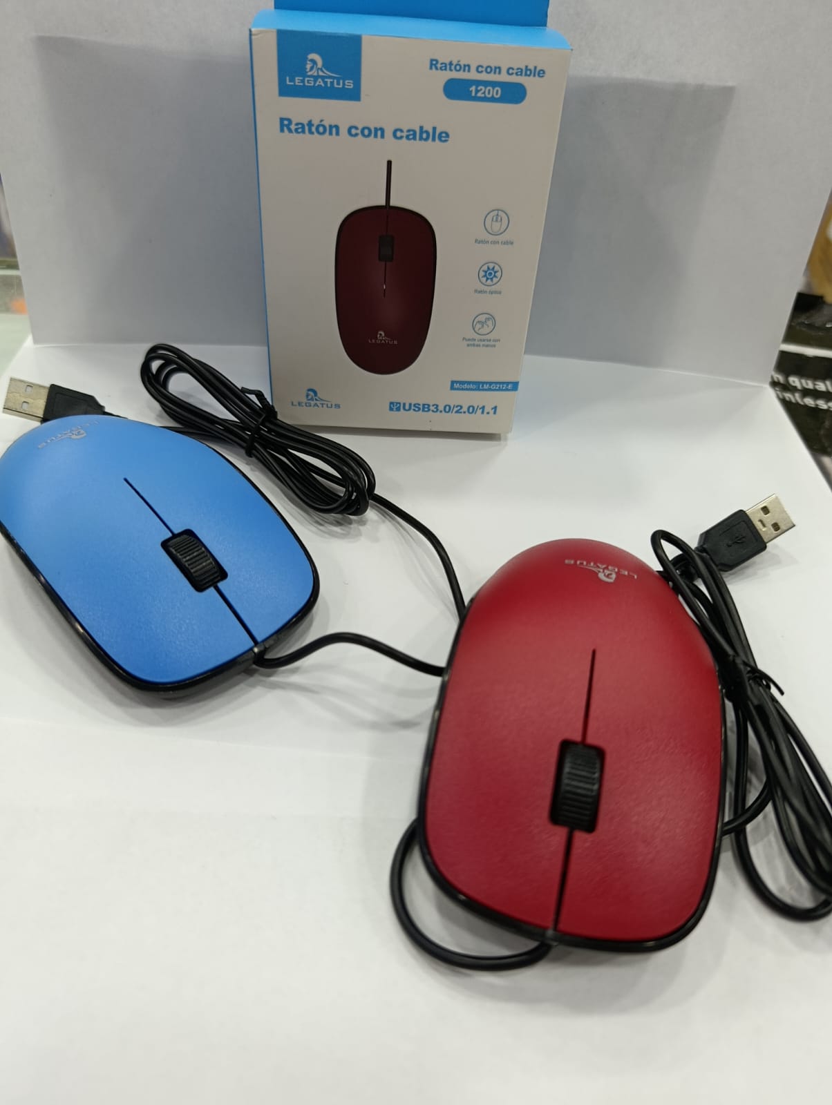 MOUSE LEGATUS CON CABLE