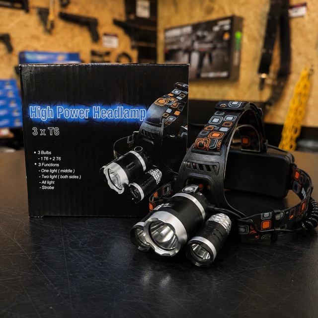 Linterna Frontal LED 3x T6 de Alta Potencia – Recargable