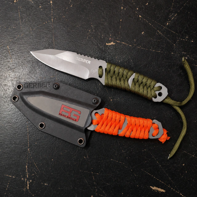 Cuchillo Gerber Hoja Fija con Mango de Cuerda y Funda