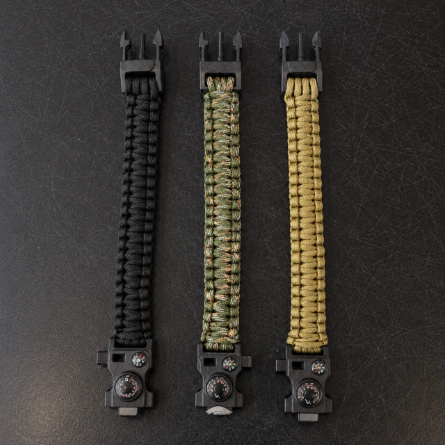 Pulsera Paracord de Supervivencia Multifunción con Brújula