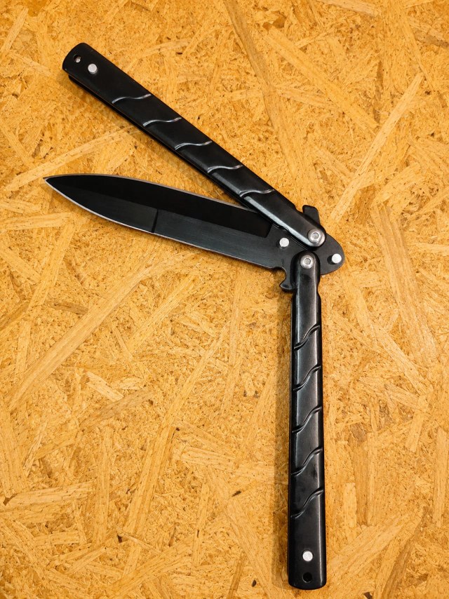 NAVAJA MARIPOSA NEGRA 22CM - LIVIANA