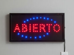 Cartel Abierto Luminoso Hytoshy VS-01V