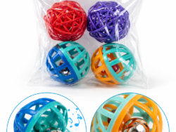 Set De 4 Pelotas Con Cascabel Para Mascotas WB247