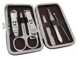 Set De Corta Uñas Estuche De Cuero X6 Piezas 696 XiuWen Diseños Varios DD-80071
