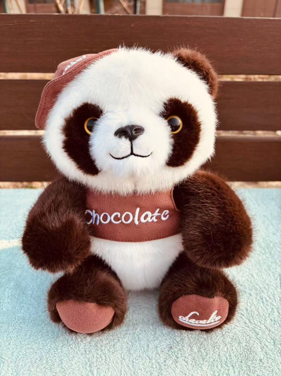 Panda con buzo Chocolate 30cm