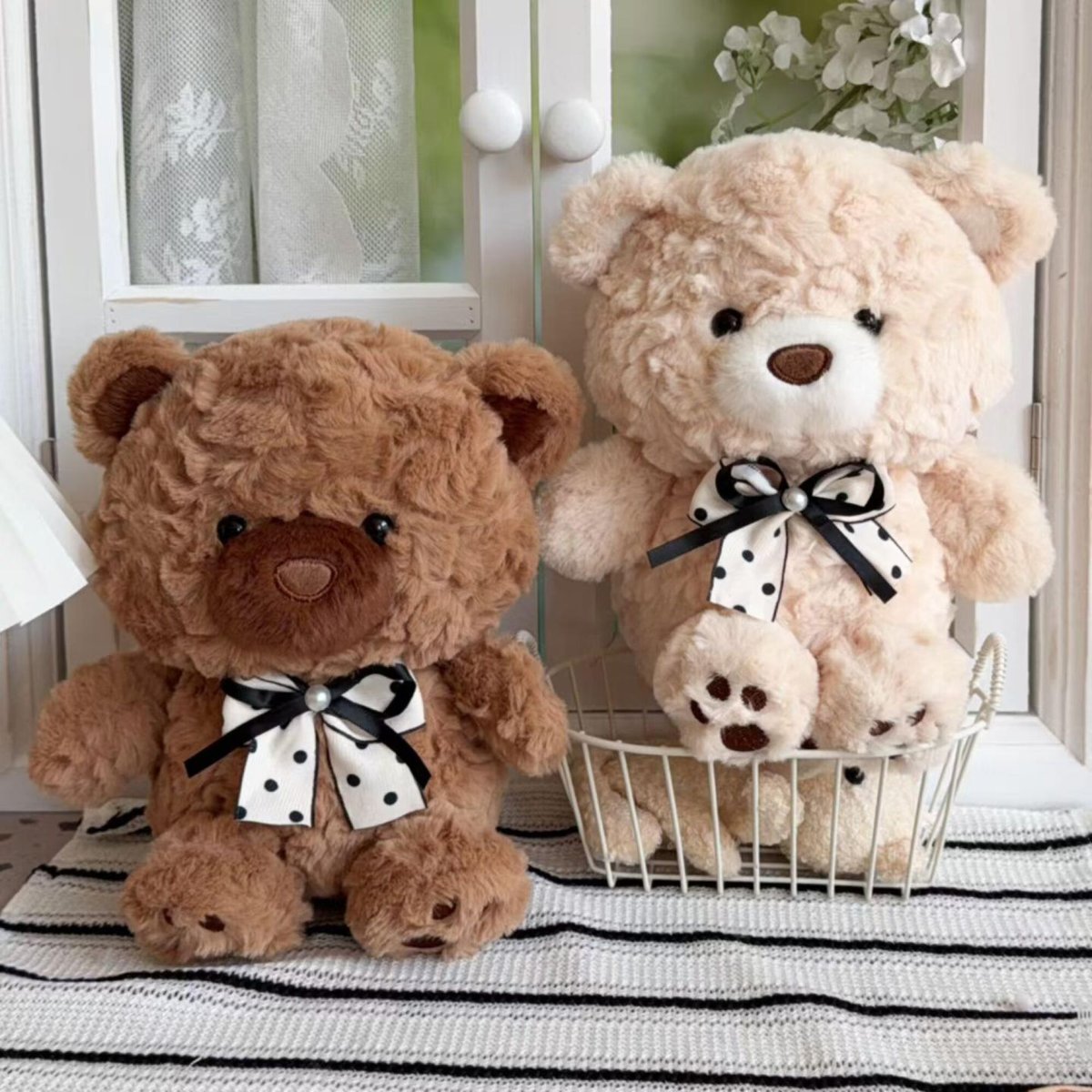Oso con moño 28cm