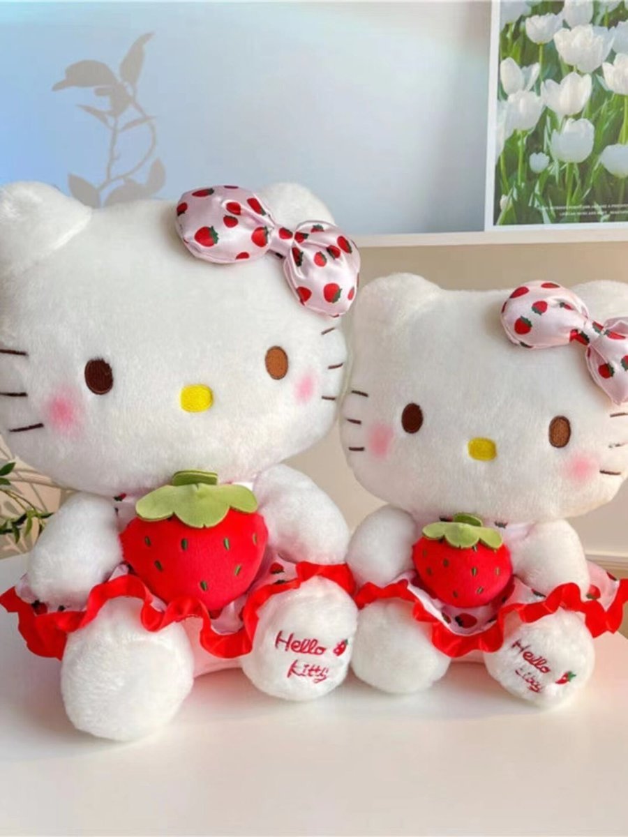 Hello Kitty con frutilla 35cm