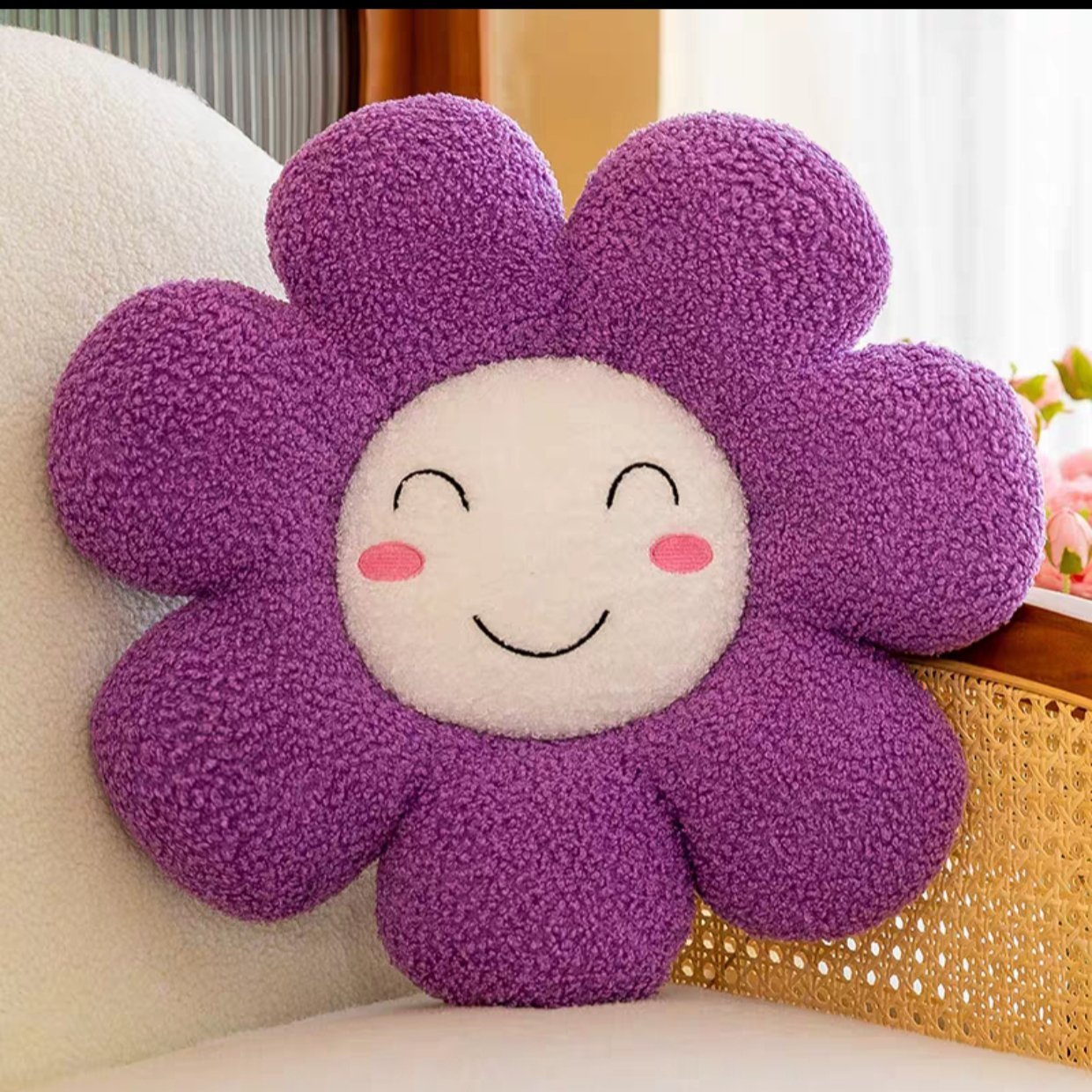 Almohada Flor 60×60 Violeta