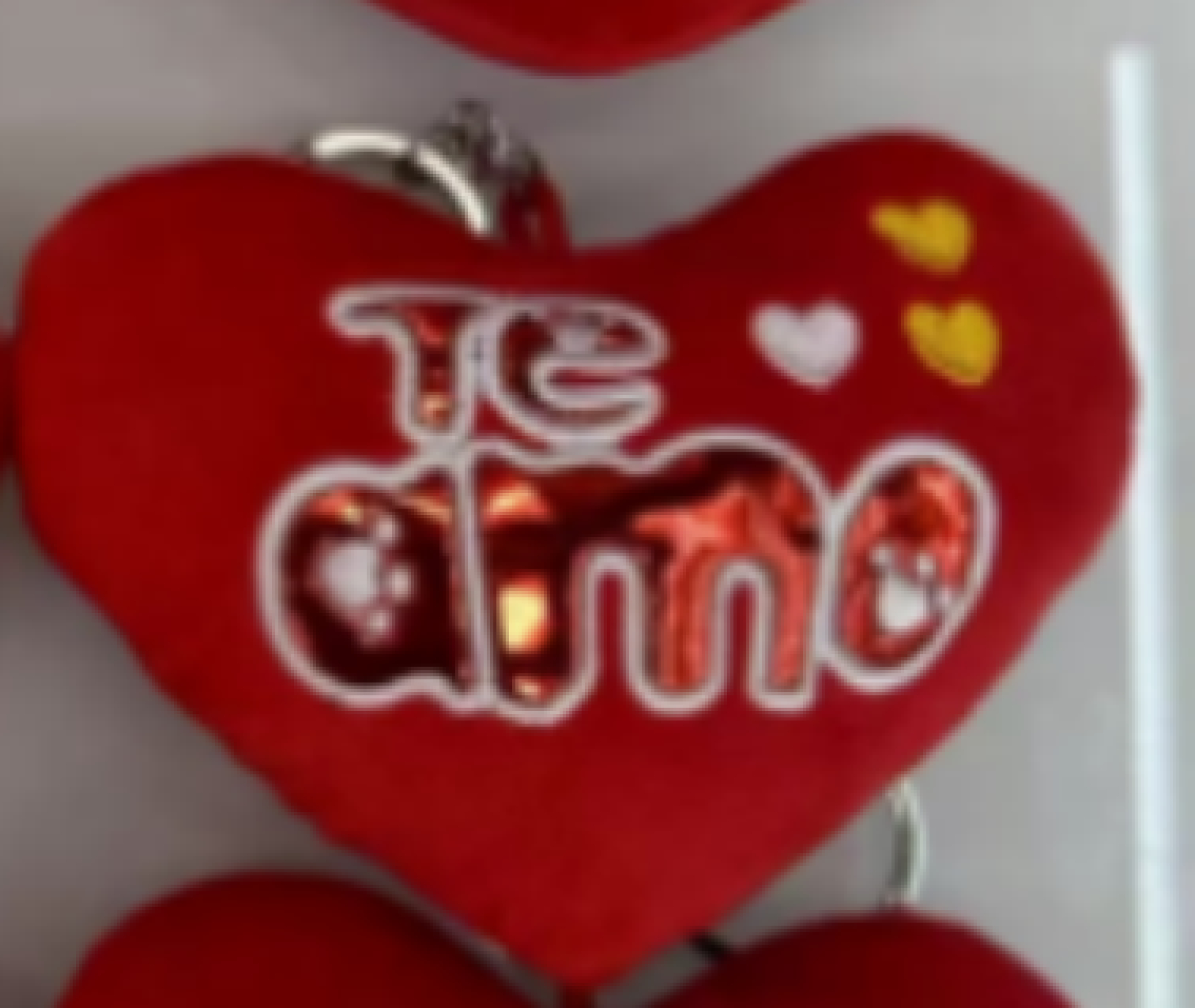 Llavero corazón Te Amo con hearts dorados 10cm