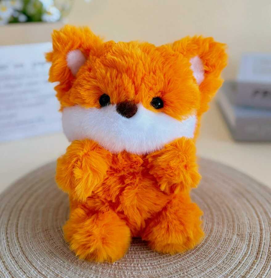 Cachorros de zorro de pelo largo de 10 a 18 cm.