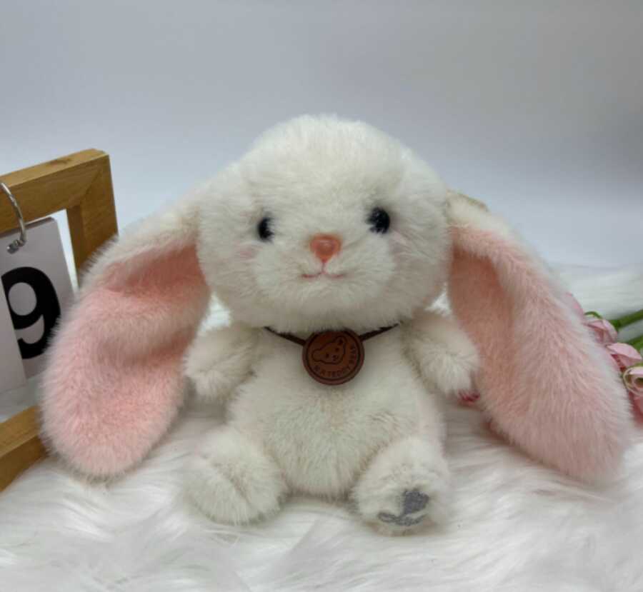Conejo de mesa (10-18 cm)