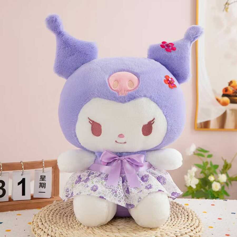 Kuromi con vestido floreado 45cm