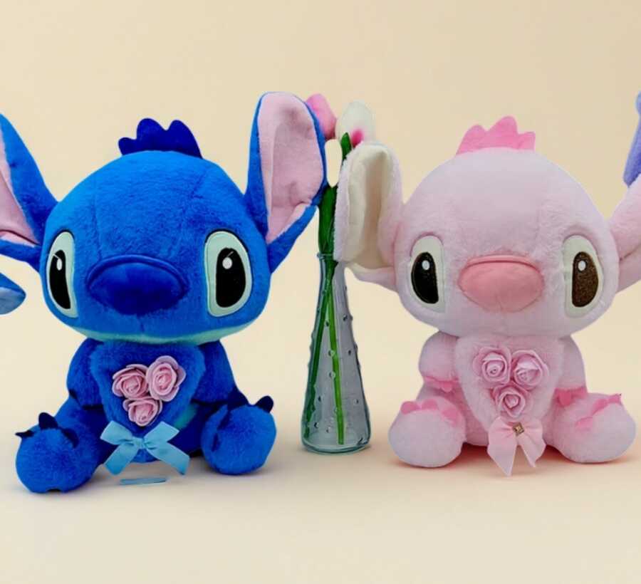 Stitch con flor 30cm