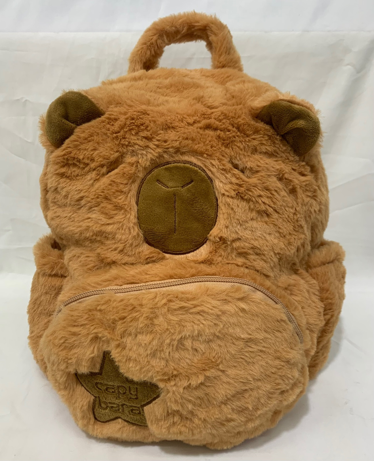 capibara mochila