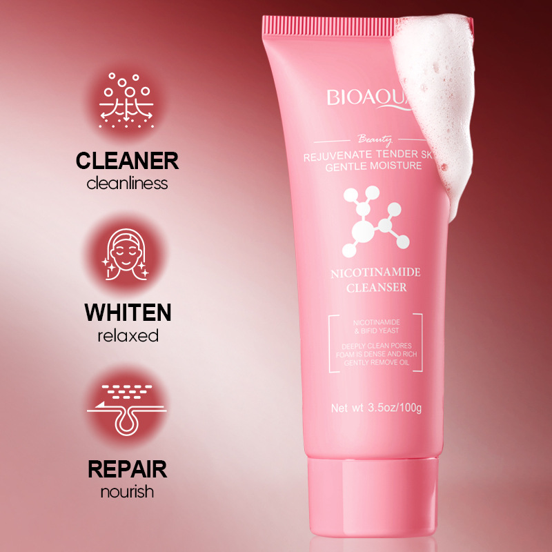 LIMPIADOR FACIAL HIDRATANTE CON NIACINAMIDA 100G · Cód. 750595
