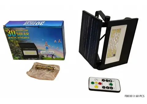 REFLECTOR SOLAR 30W C FOTOCELULA Y CTROL