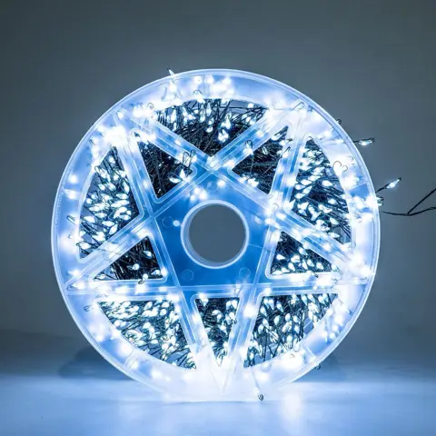 30MT X900 LUCES BLANCAS CON CABLE DE COBRE USB