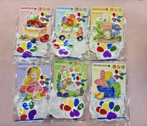 AA2389 SET DE CARTAS PARA PINTAR