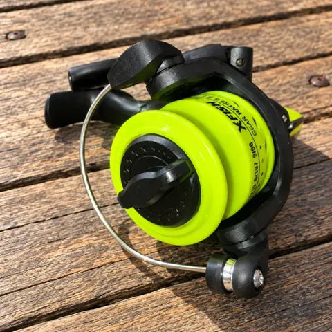 Reel de Pesca X-Fish 5.2:1 Long Cast